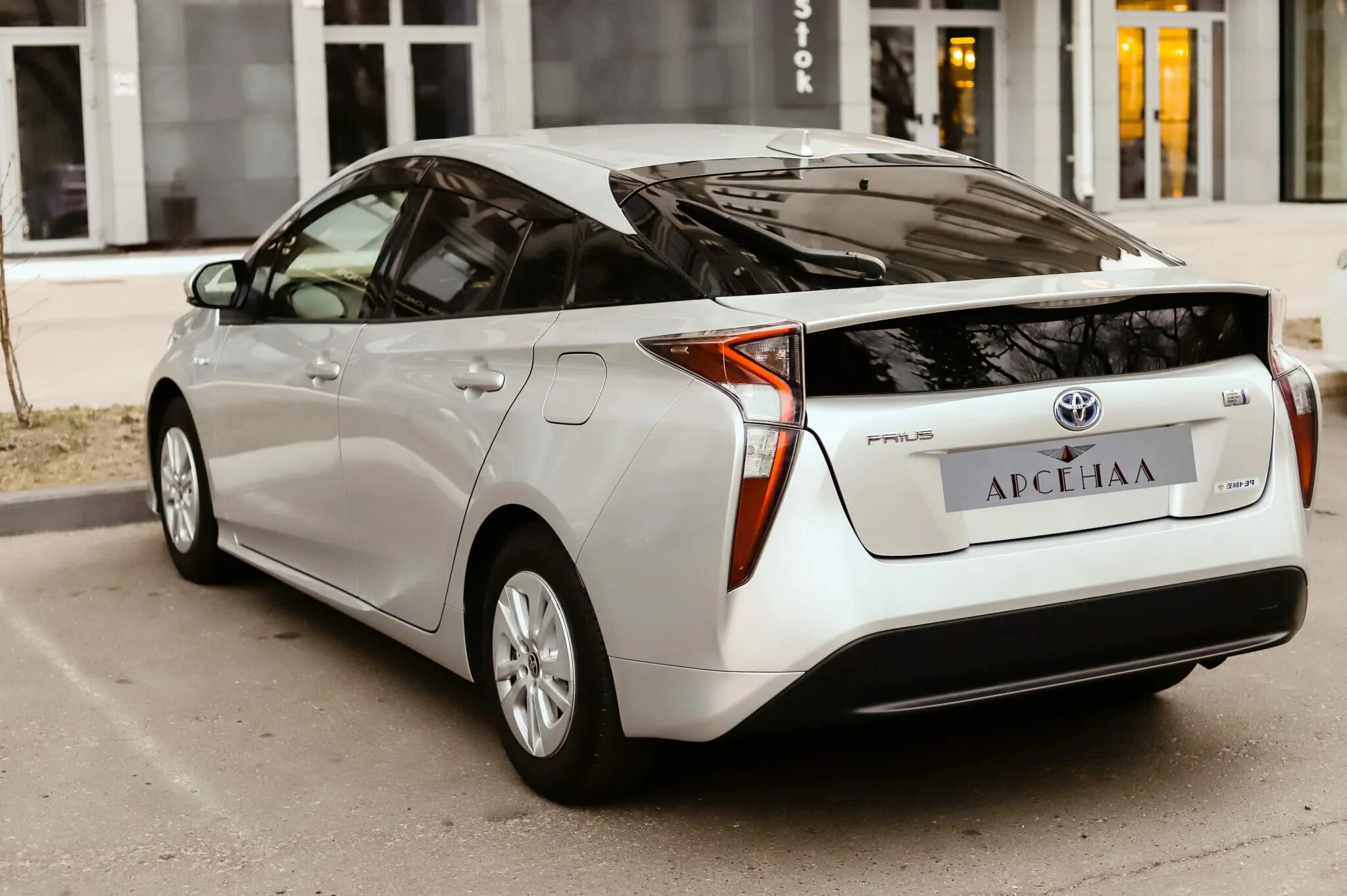 Приус 50 фото Изысканный универсал Toyota Prius: подборка красивых фотографий Фотографии ac-ch