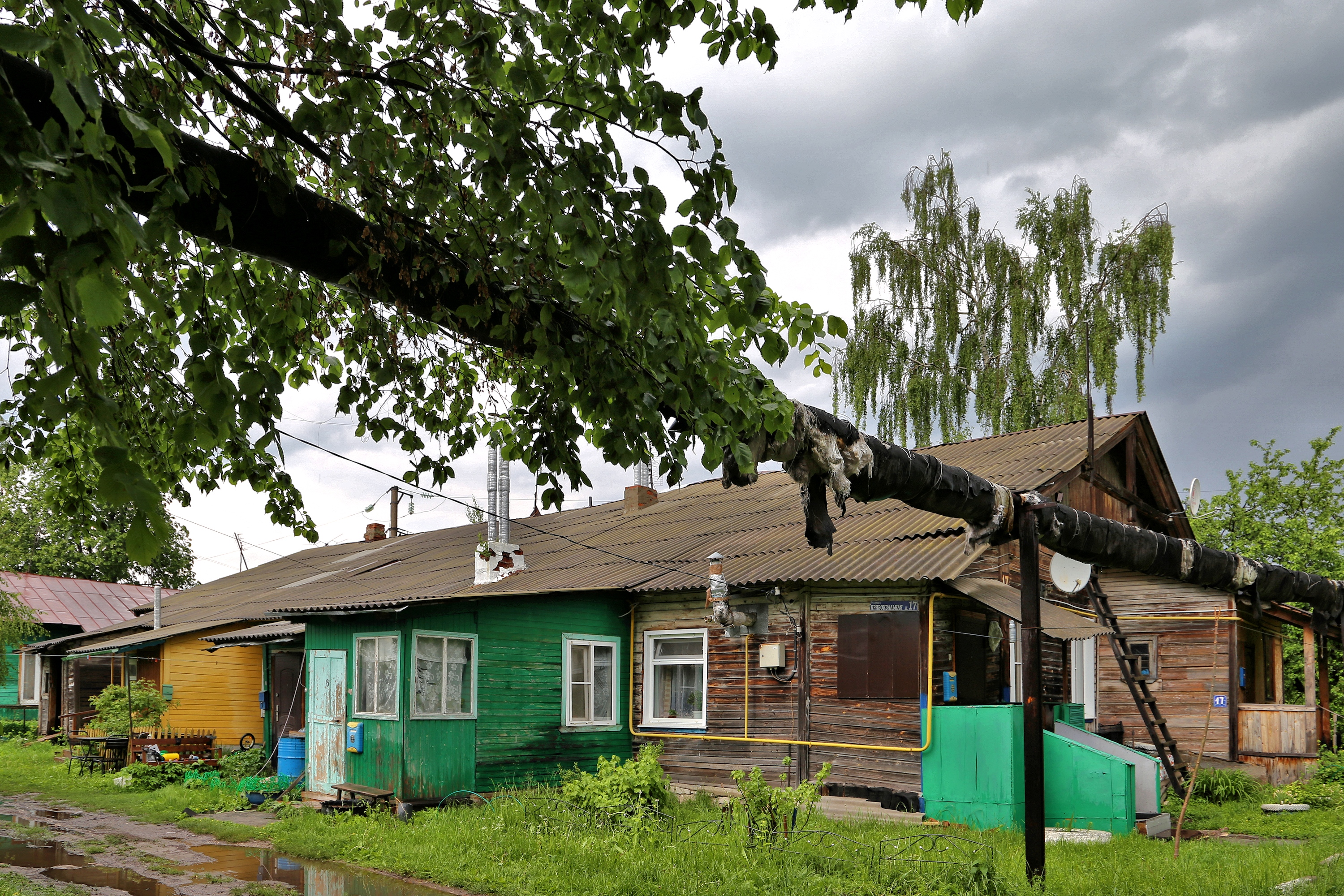 Привокзальная 17 челябинск фото File:Нововязники, дом для служащих ЖД станции, Привокзальная, 17.jpg - Wikimedia