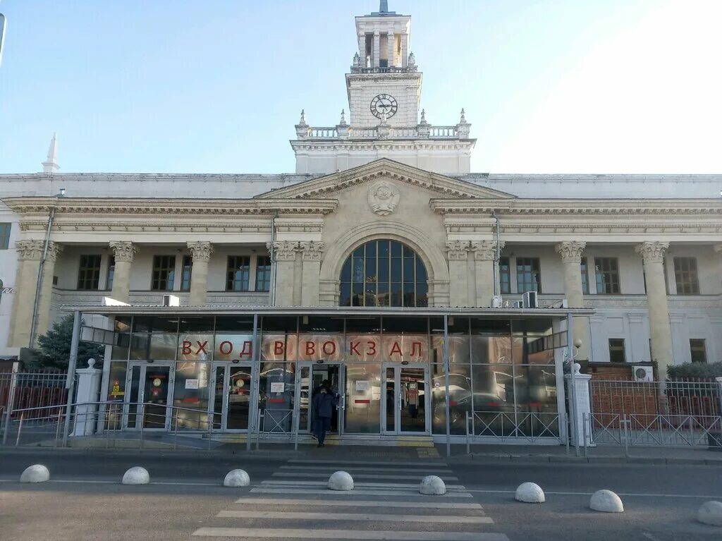 Привокзальная площадь 1 фото Panorama: СевКавРДЖВ, train station, Russia, Krasnodar, Privokzalnaya ploshchad,