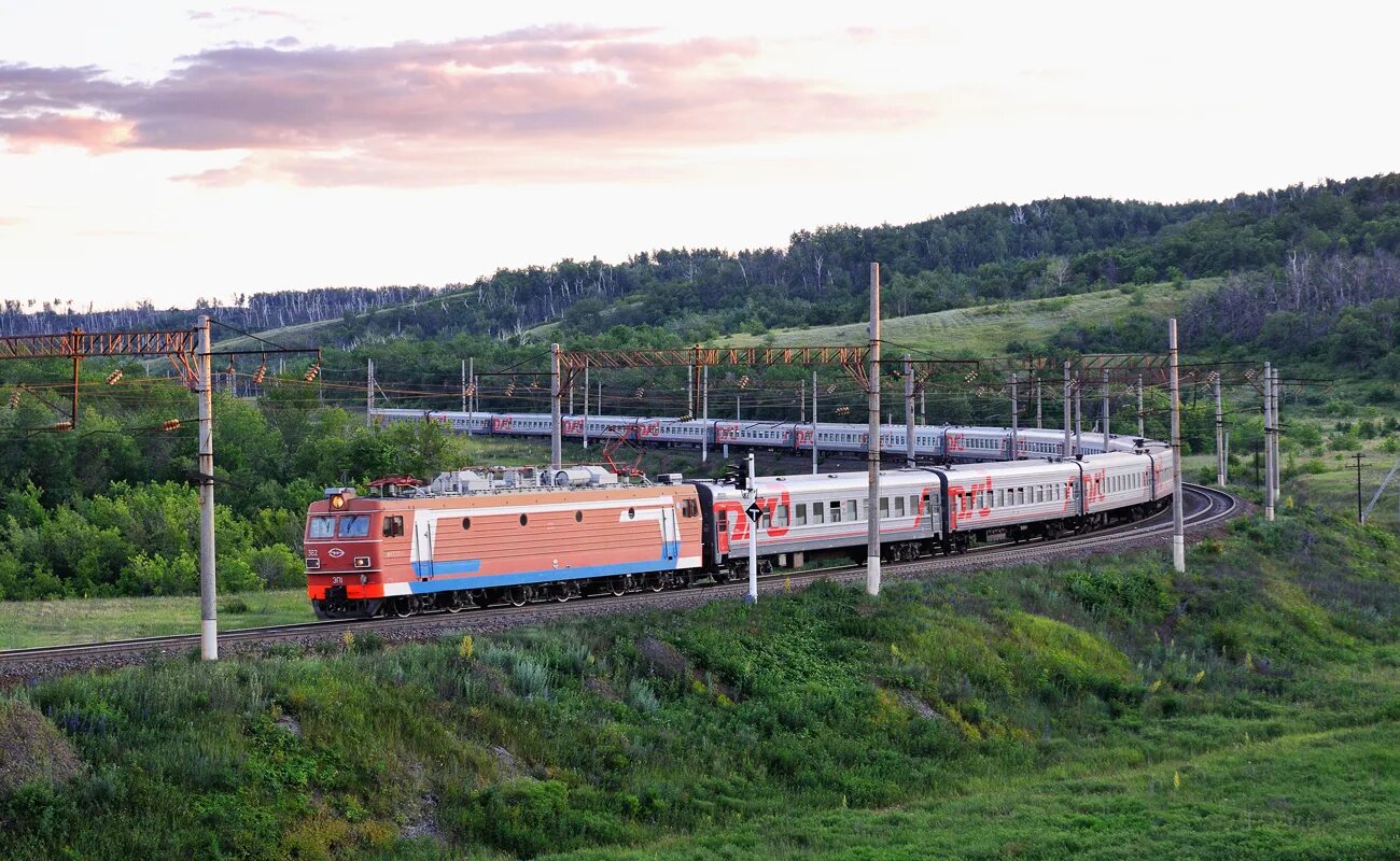 Приволжская железная дорога московская ул 8 фото ЭП1-362 - Photo - RailGallery