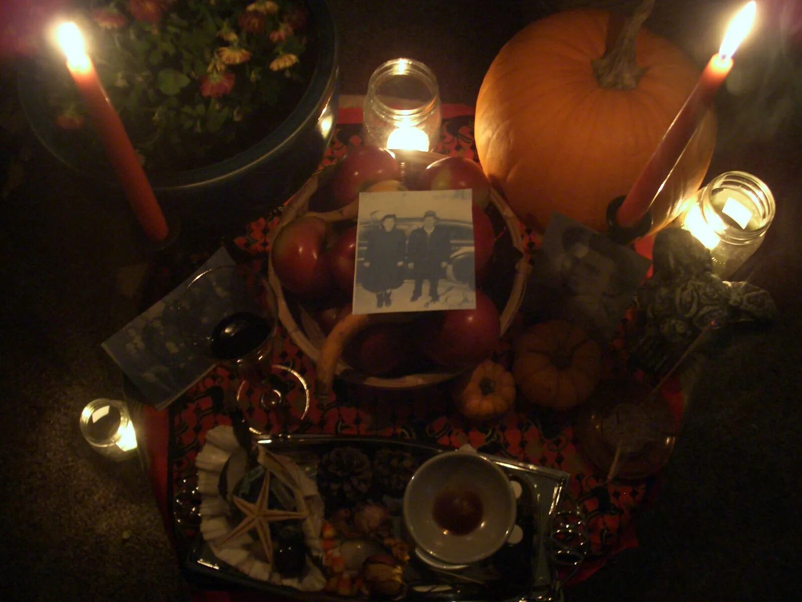 Приворот по фото самой happy samhain! LIfe’s nAtural bOOk cRaft.