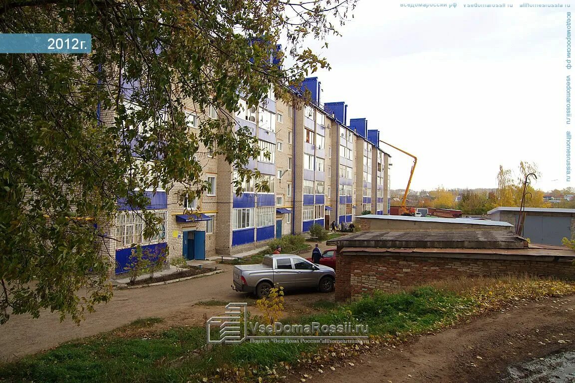 Приятель ул энгельса 127а чистополь фото Chistopol, Engels st house 49. Apartment house