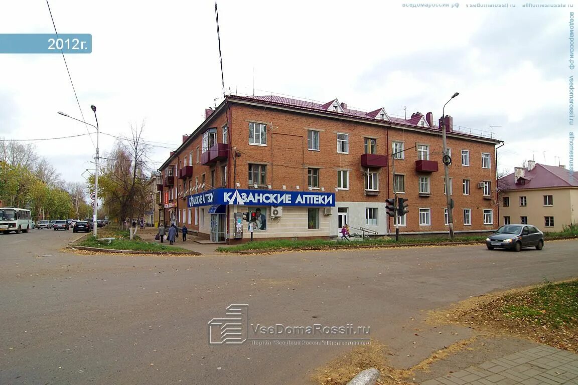 Приятель ул энгельса 127а чистополь фото Chistopol, Engels st house 125. Apartment house