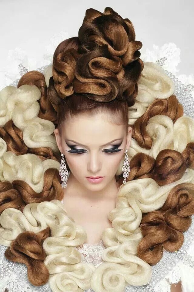 Про красивые прически HugeDomains.com Artistic hair, Hair creations, Hair styles