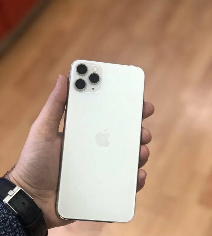 Про макс белый фото Продам iPhone 11 Pro - купить в Москве, цена 27 000 руб., продано 25 декабря 202