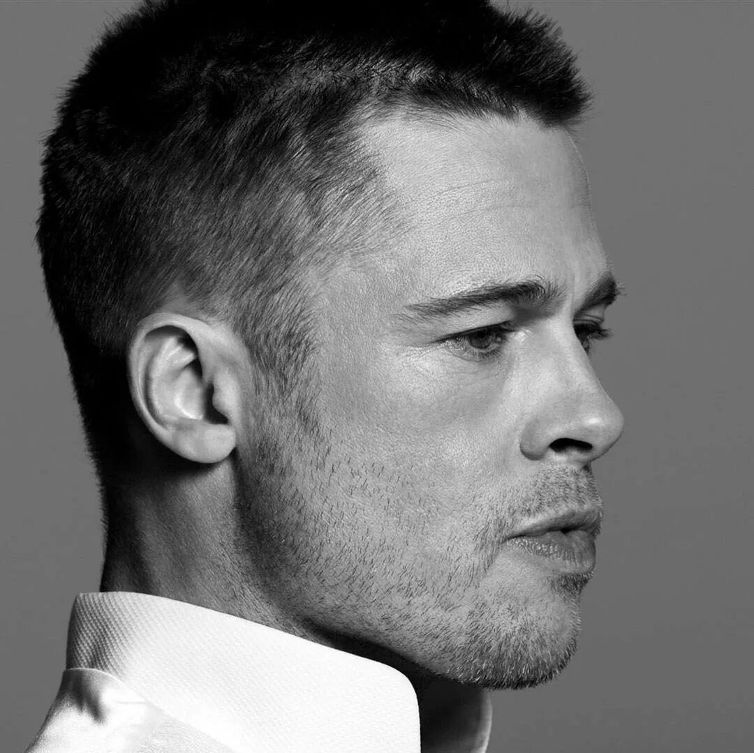 Про мужские стрижки Brad Pitt’s Career sur Instagram : Photographed by INEZ & VINOODH in 2006 Brad p