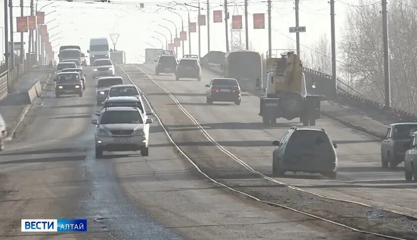 Пробки на дороги в бийске фото Вести Алтай - новости Алтайского края и Барнаула