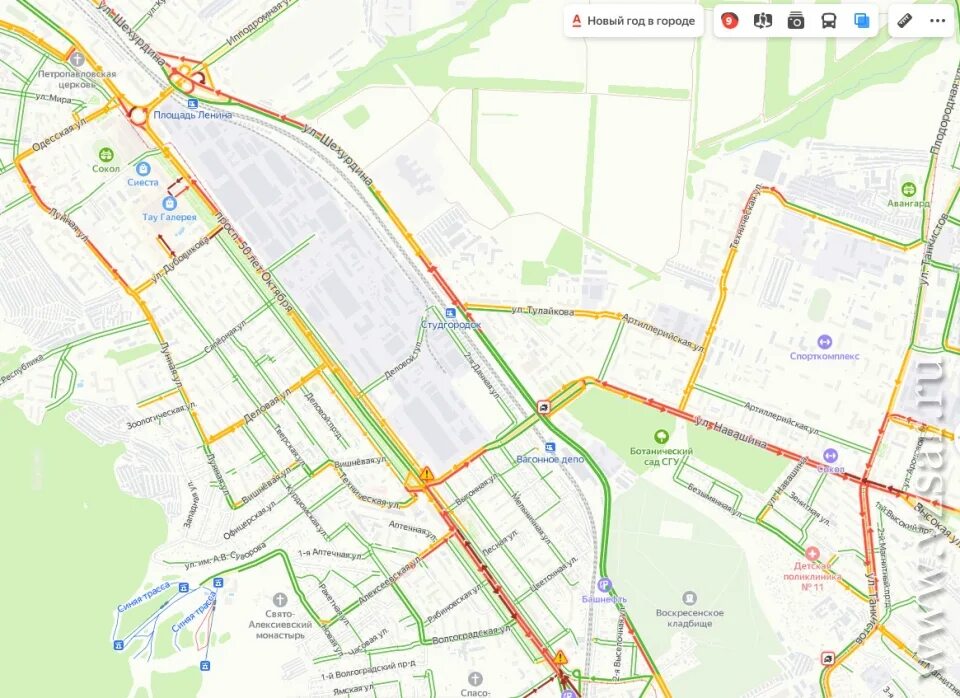 Пробки саратов фото Вновь пробки 9 баллов. Саратов застревает третий вечер подряд Новости Саратова и