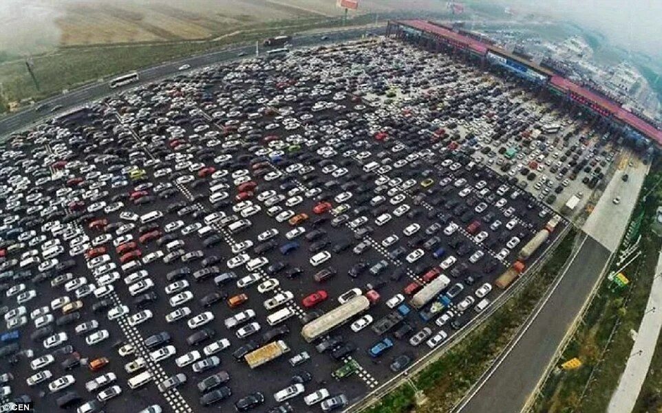 Пробки в китае фото It’s The Most Insane Traffic Jam On Earth, The Footage Will Make You Thankful Fo