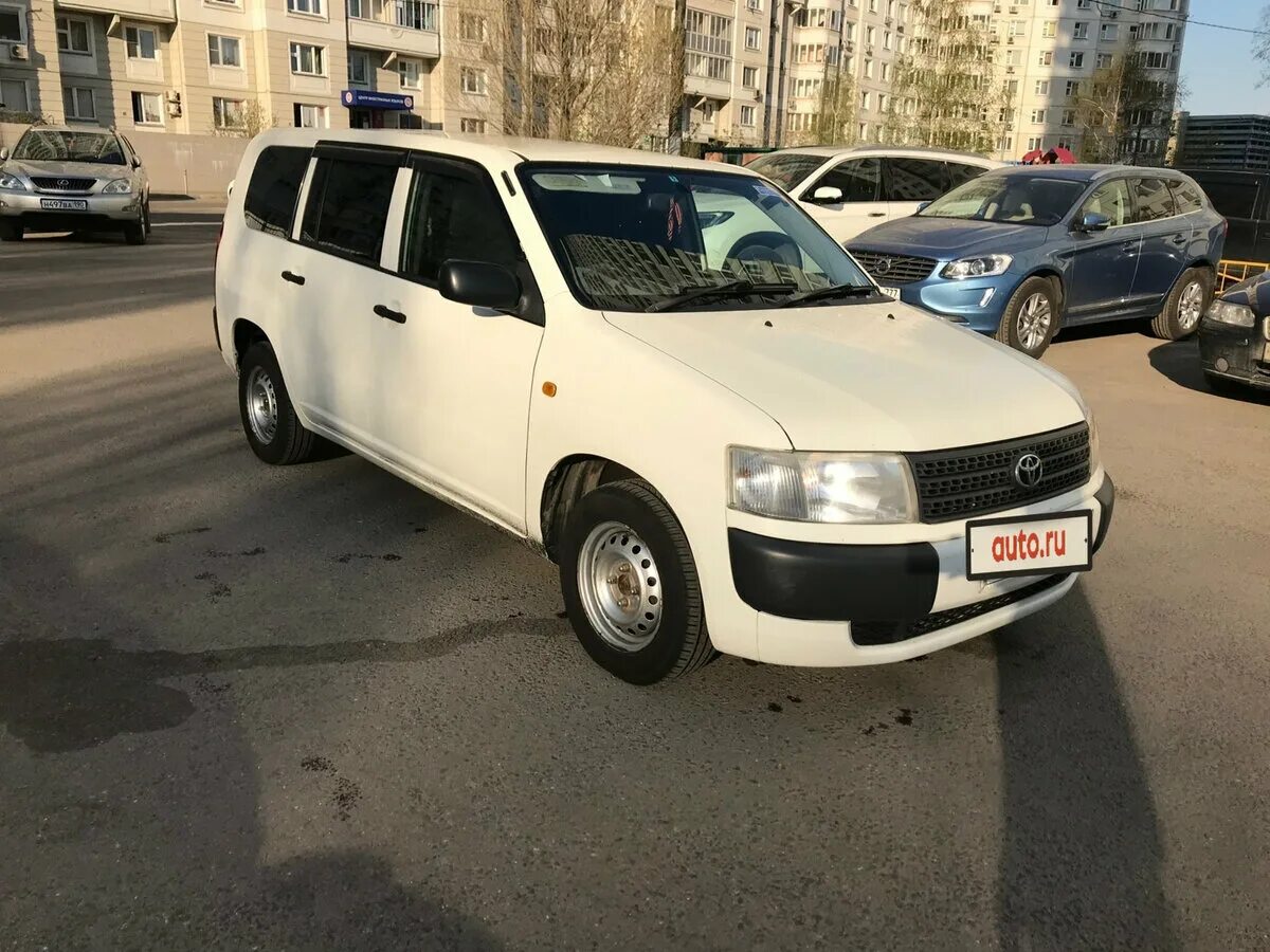 Пробокс машина как выглядит Купить б/у Toyota Probox I 1.5 AT (105 л.с.) 4WD бензин автомат в Москве: белый 