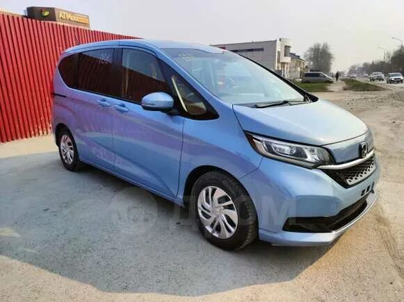 Купить б/у Honda Freed I 1.5 CVT (118 л.с.) бензин вариатор в Ростове-на-Дону: с