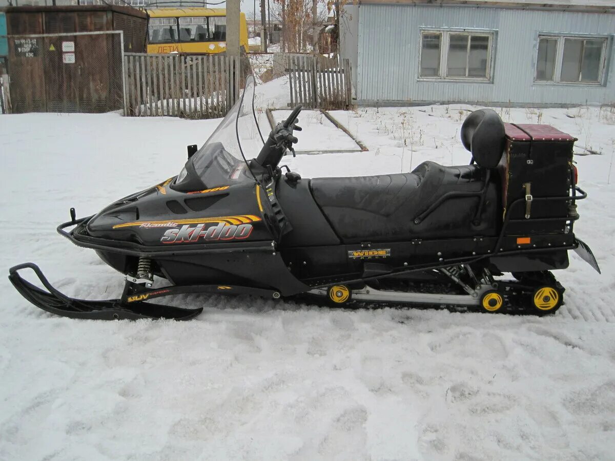 Продам в минске снегоход цена фото Купить б/у BRP Ski-Doo Skandic 600 карбюратор в Шарыпово: чёрный 2003 года на Ав