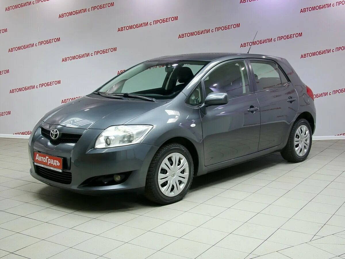 Продажа авто с пробегом цена фото Купить б/у Toyota Auris I 1.6 AMT (124 л.с.) бензин робот в Москве: серый Тойота