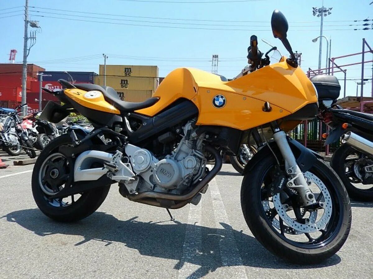 Продажа мотоциклов фото Купить б/у BMW F 800 S в Екатеринбурге: жёлтый naked bike 2007 года на Авто.ру I