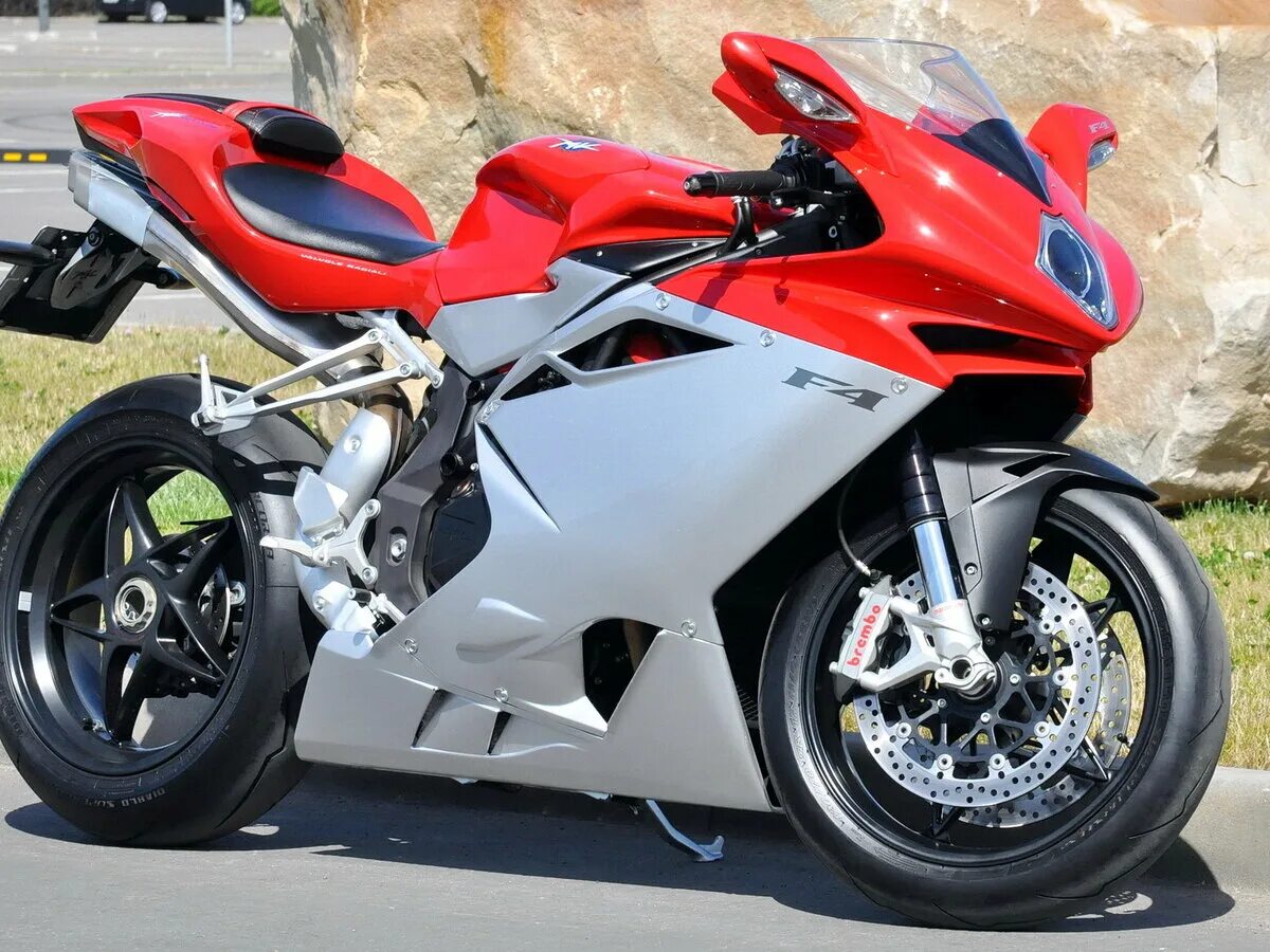 Продажа спортивных мотоциклов в рязани цена фото Купить б/у MV Agusta F4 1000 инжектор 6 передач в Москве: красный спорт-байк 201