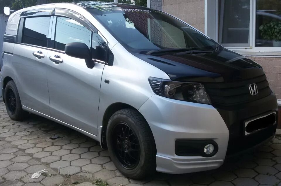 Продажа тюнинга на хонда фрид спайк машина до и после покупки - Honda Freed (1G), 1,5 л, 2010 года тюнинг DRIVE2