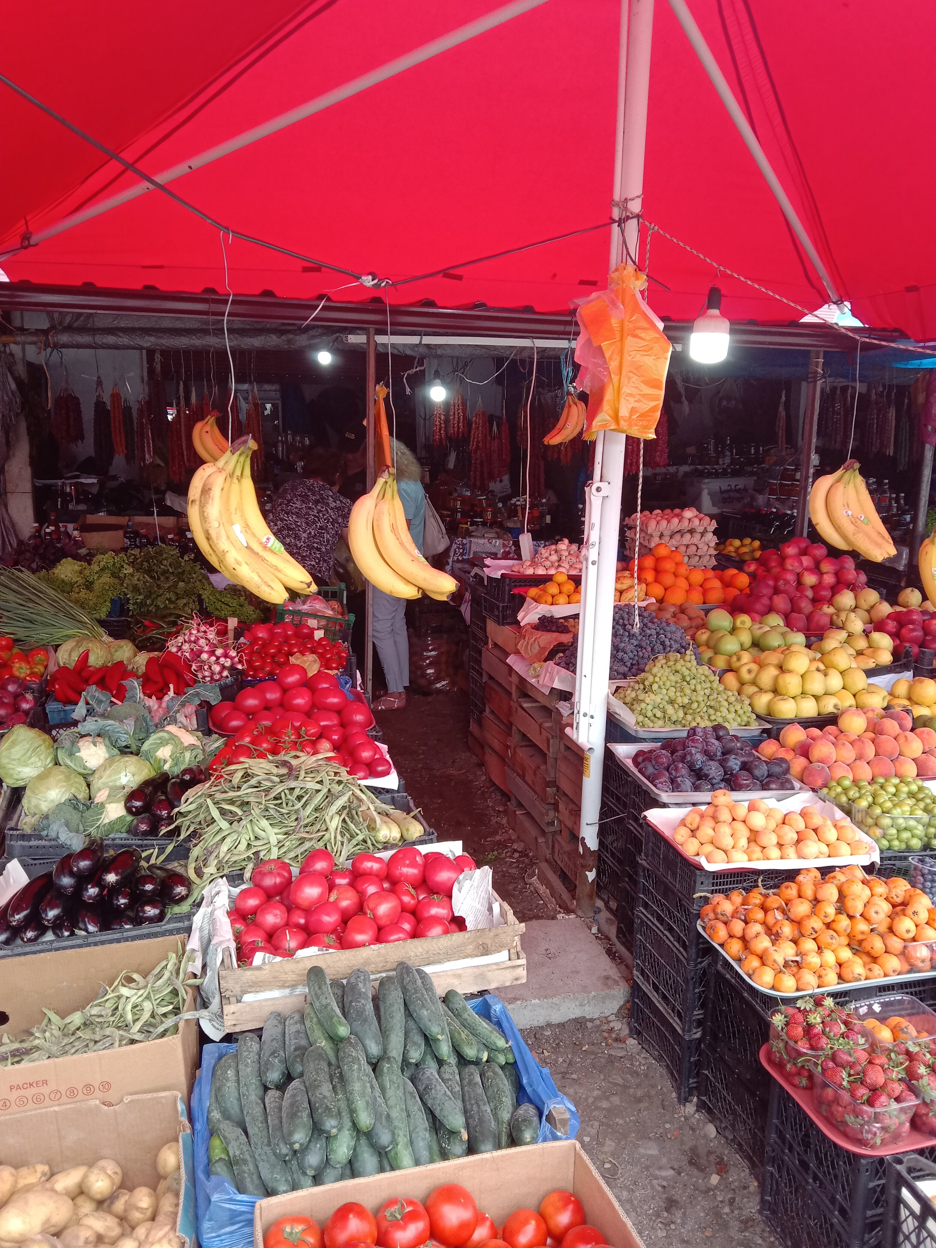 Продуктовый рынок ул тависуфлебис 19 фото Reviews of Farmers' market, Autonomous Republic of Adjara, Kobuleti, ulitsa Tavi