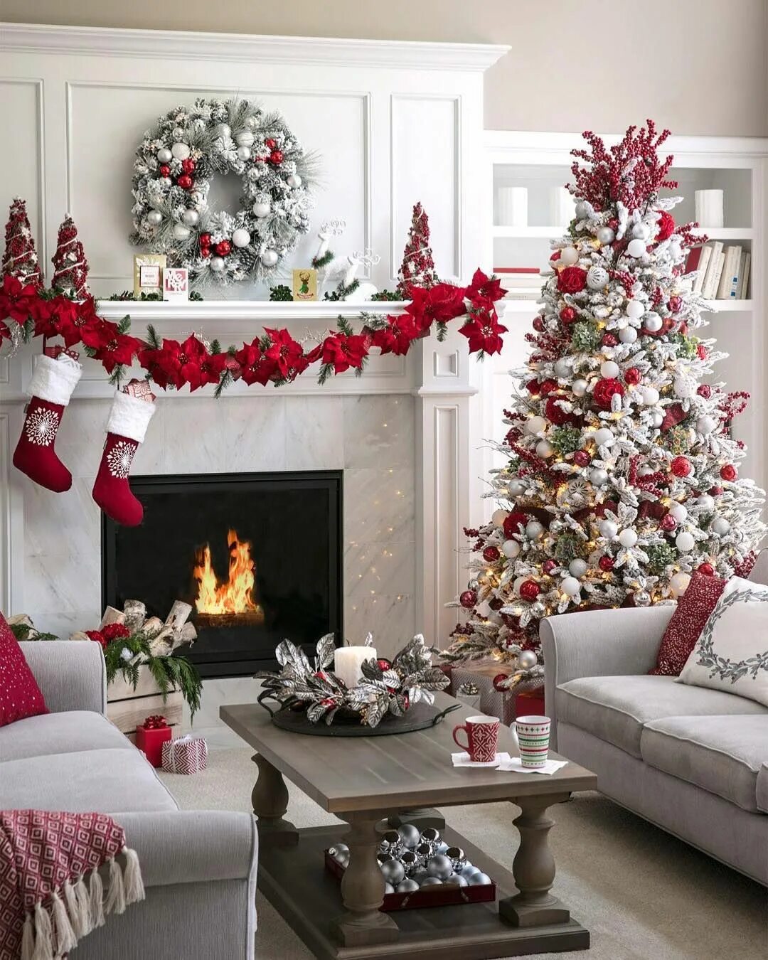 Проект по технологии новогодний декор комнаты Give your frosted tree a splash of color with red, silver and burgundy ornaments