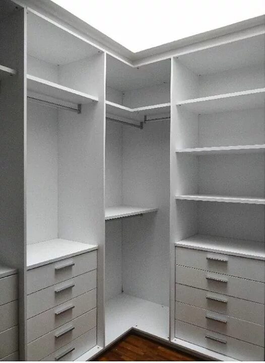 Проекты гардеробных комнат маленьких размеров фото LINDO CLOSET COM BRANCO GELO DA @ARAUCO. Nova Requinte Fábrica de Móveis Sob Med