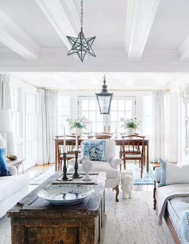 Проекты сары ричардсон фото Coastal Charm in Connecticut - The Glam Pad Sarah richardson design, Sarah richa