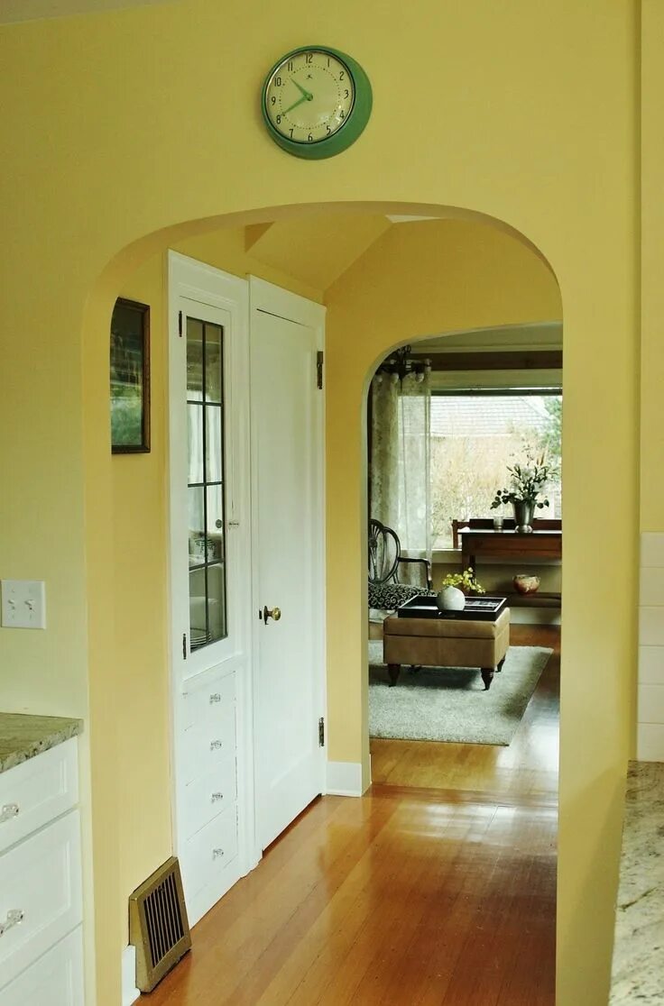 Проем кухни без двери фото Bringing the Arched Doorways Back Arch doorway, 1920 house, 1920s house