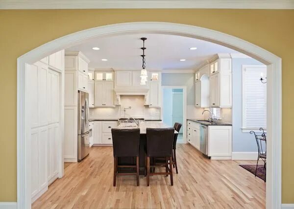 Проем на кухню фото craftsman arch - Google Search Moulding & Wainscotting Kitchen cabinets, Custom 