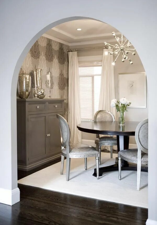 Проем в интерьере фото Белый ковер в столовой Grey dining room, Dining room small, Dining room design