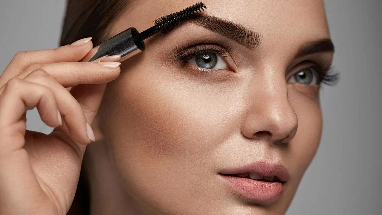 Профессиональное фото брови 7 Eyebrow Makeup Trends You'll Want to Try This Spring - L'Oréal Paris