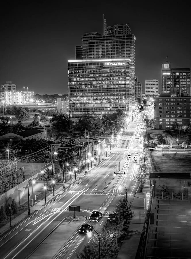 Профессиональное фото города The Salt Lake City Skyline At Night From Interstate 80 Black And White 65D