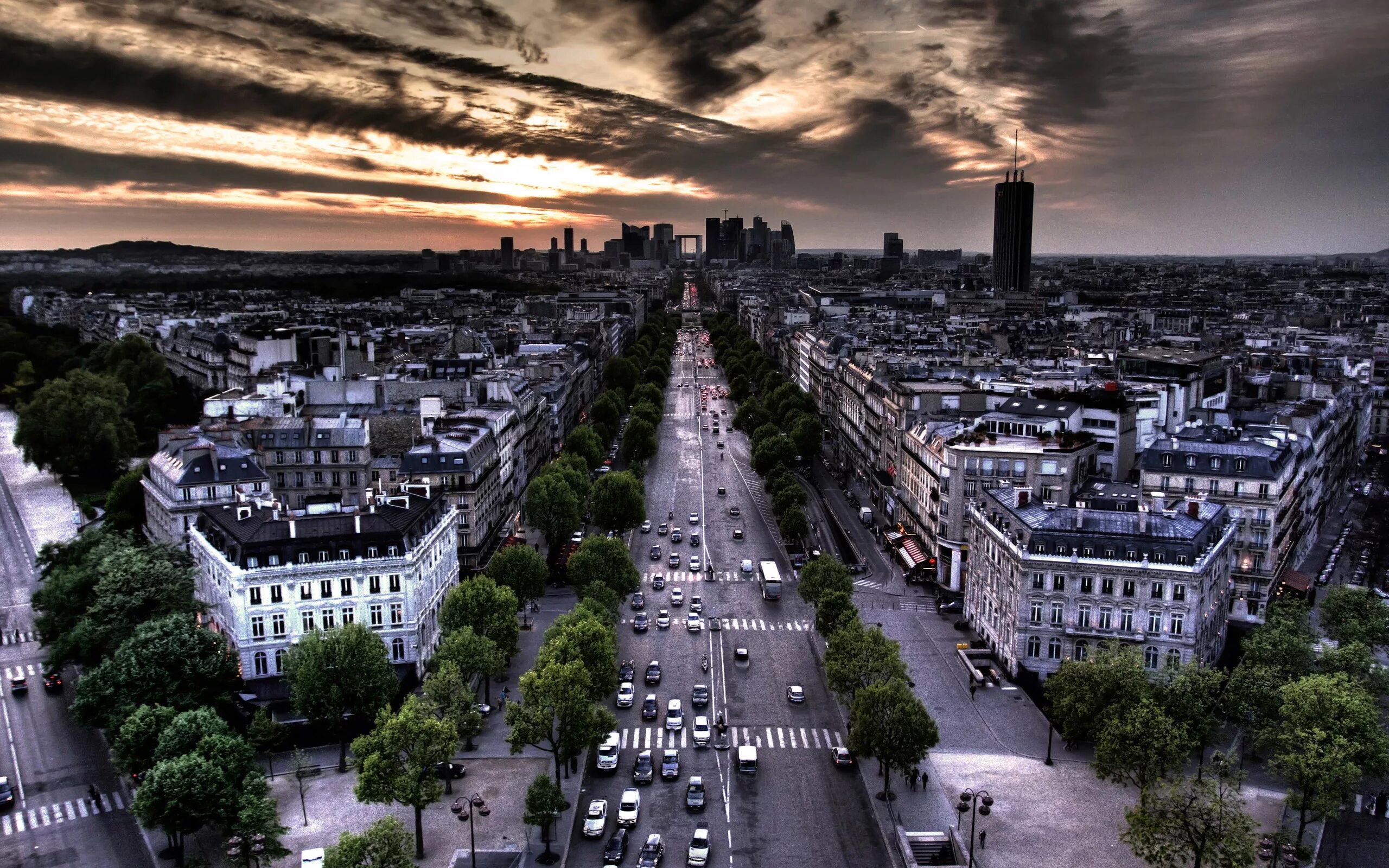 Профессиональное фото города Streets of Paris Desktop wallpapers 1024x1024