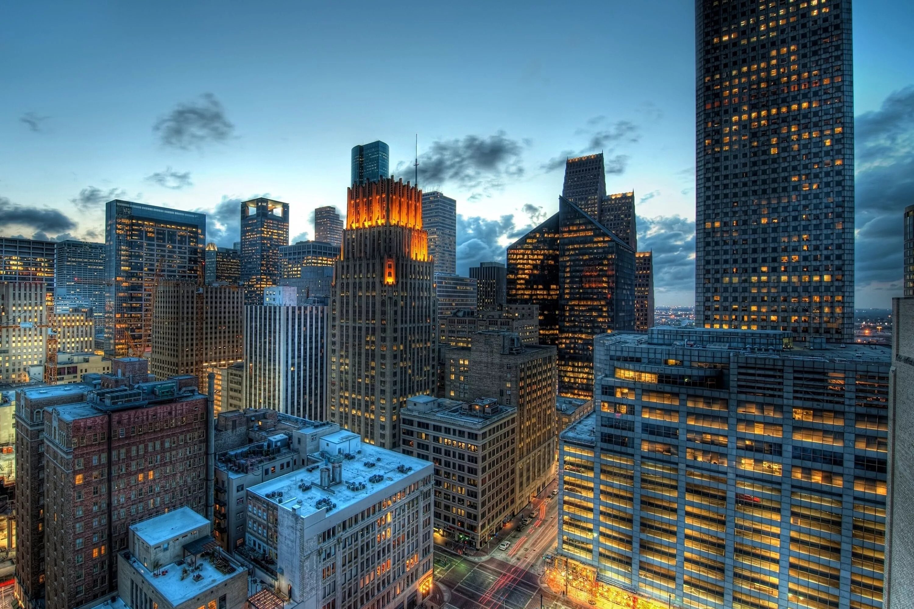 Профессиональное фото города Pin by Courtyard by Marriott Houston on Houston, Texas Houston skyline, City lan