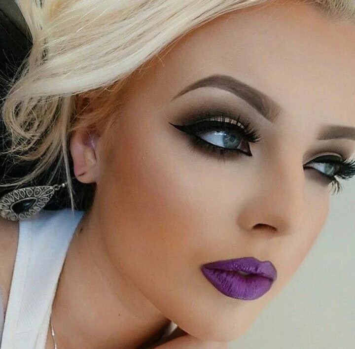 Профессиональный макияж фото Pin on Makeup - General Ideas Makeup obsession, Eye makeup, Bold makeup