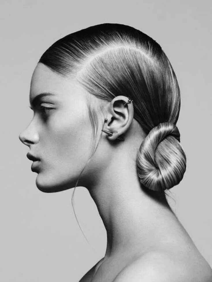 Профиль женской прическе Hair bun hairstyle inspiration haircare hairdo ... Hair blog, Hair photography, 