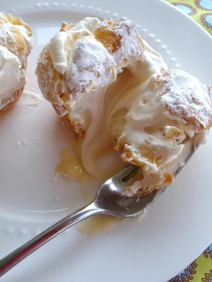 Профитроли фото заварной крем рецепт Famous Cream Puff Recipe, Good Dinner Mom, Easy Dessert Recipe Cream puff recipe