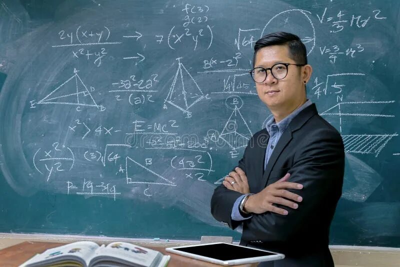 Программа фото математика Instructors are Teaching Mathematics. Stock Image - Image of formula, people: 11