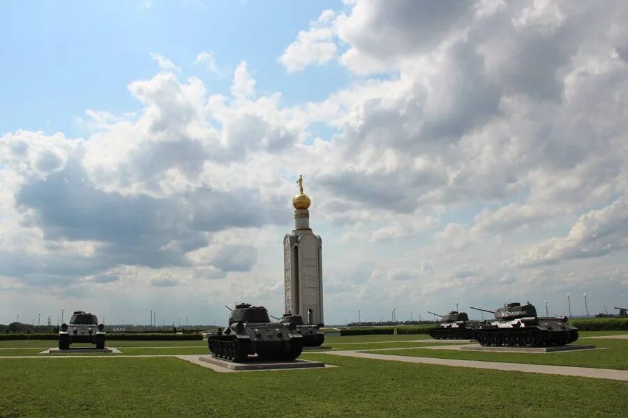 Прохоровское поле музей заповедник фото Поздравляем с 77-й годовщиной Прохоровского сражения! МБУК "ЦКР "Форум