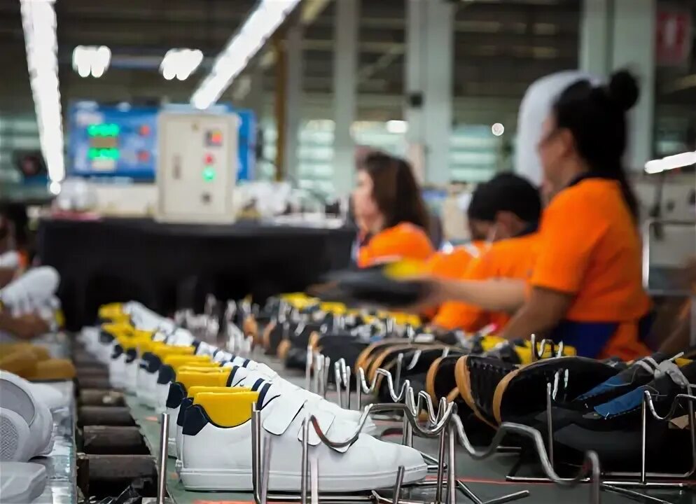 Производство обуви фото Shoe Factory Изображения: просматривайте стоковые фотографии, векторные изображе