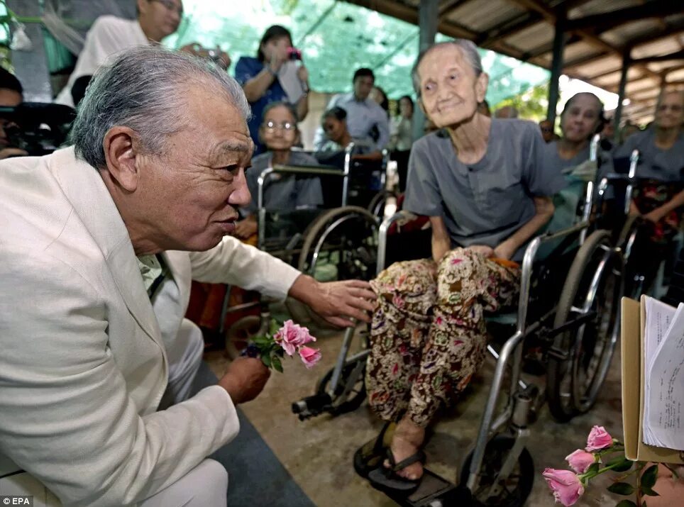 Проказа симптомы фото Inside Myanmar modern-day leprosy care home where residents are helped Daily Mai