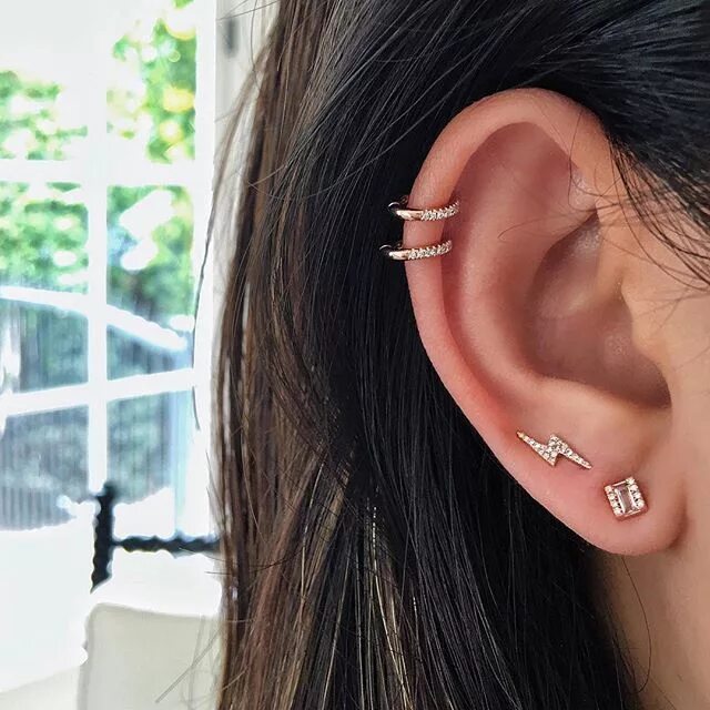 Прокол двух ушей фото ＥＦ ＣＯＬＬＥＣＴＩＯＮ (@efcollection) * Instagram photos and videos Unique ear piercings