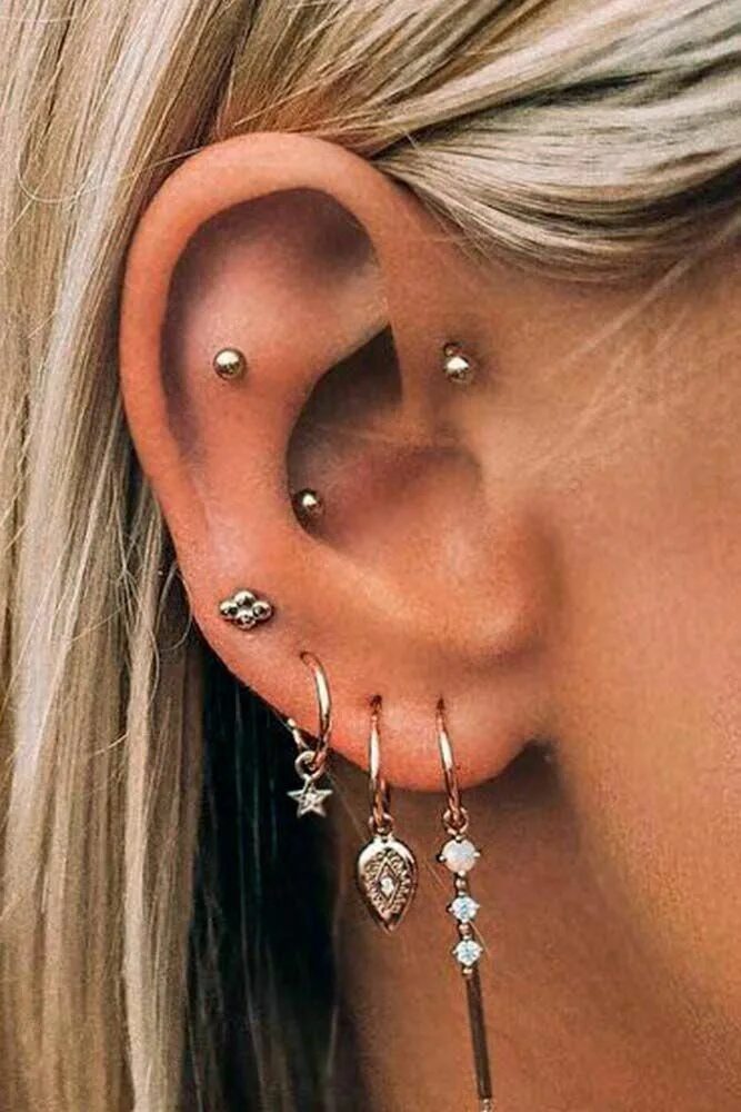 Прокол двух ушей фото Pin on ears Piercings for men, Earings piercings, Types of ear piercings