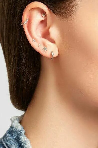 Прокол козелка в ухе фото Pin em Piercings Brinco piercing, Brincos, Acessórios