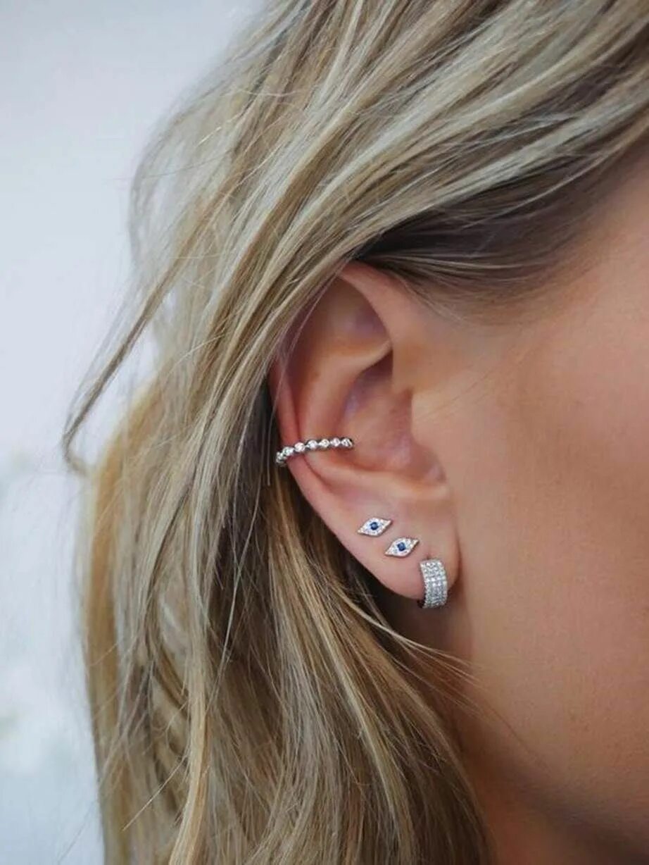 Прокол уха конч фото FYI, It's Time To Get A Conch Piercing Ушные украшения, Серьги для пирсинга, Сер