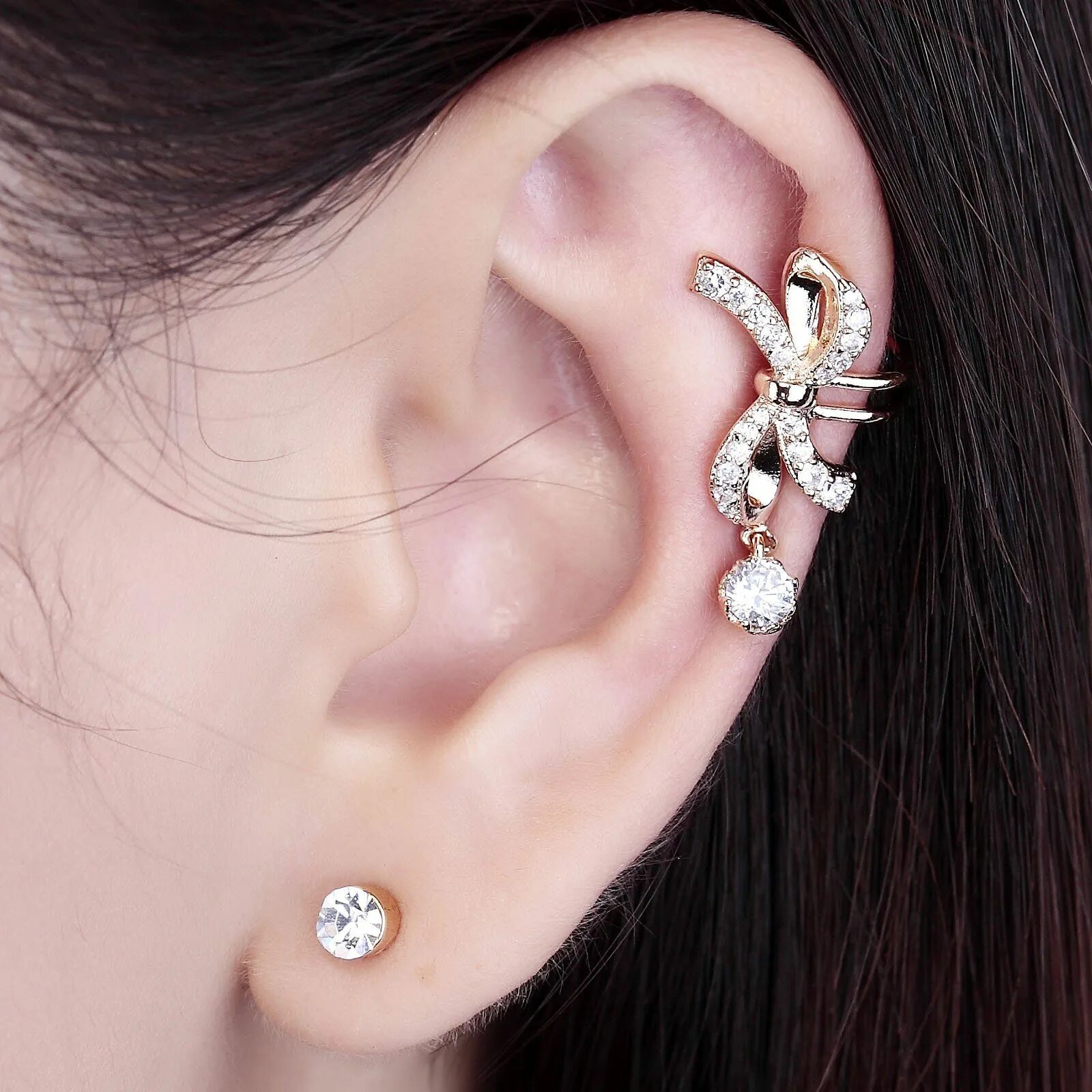 Прокол ушей гвоздики фото Amazon.com: OKAJEWELRY Gold Crystal Bow Ear Cuff Pin No Piercing Clip Earring: C