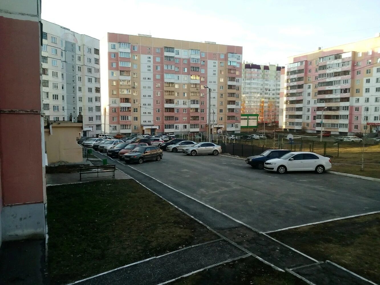 Пролетарский район саранска фото Автомобильная парковка, parking lot, Republic of Mordovia, Saransk, Proletarskiy