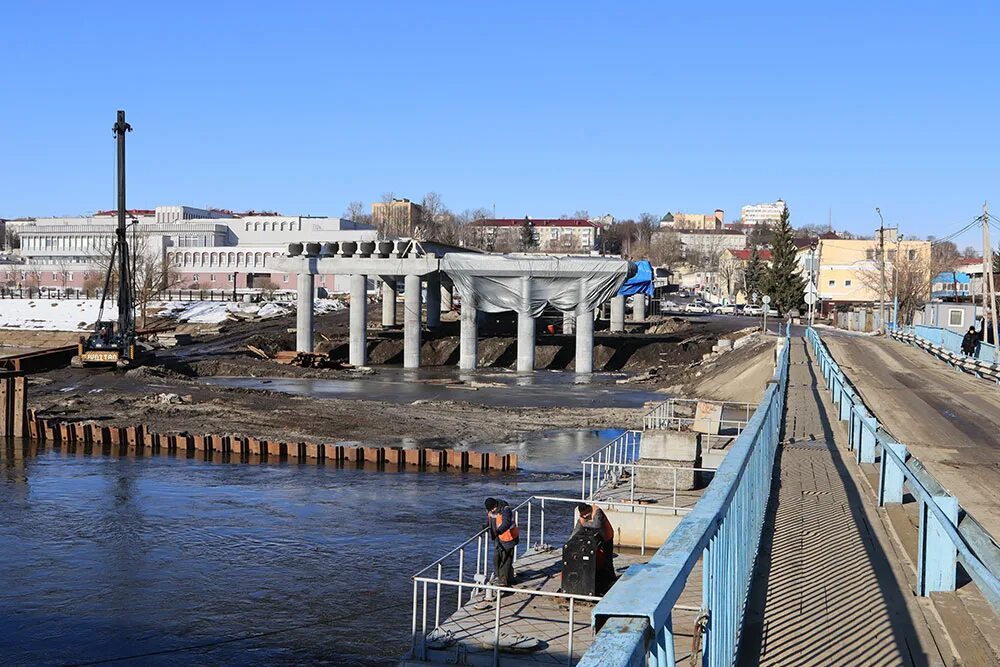 Промка на набережной в брянске фото В Брянске продолжается строительство моста на набережной - Брянская городская ад