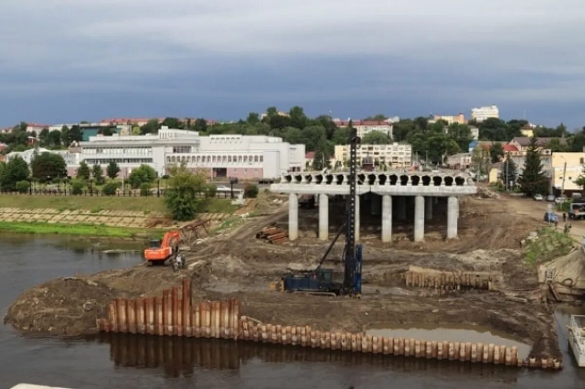 Промка на набережной в брянске фото Строительство моста на набережной в Брянске тормозит погода АиФ Брянск