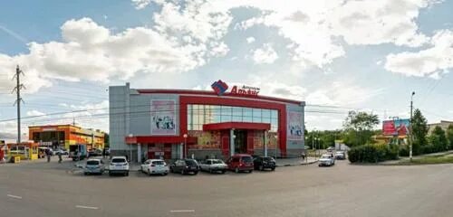 Промышленный рынок промышленная ул 54 ульяновск фото Torgovy tsentr, shopping mall, Russia, Ulyanovsk, Promyshlennaya Street, 52 - Ya