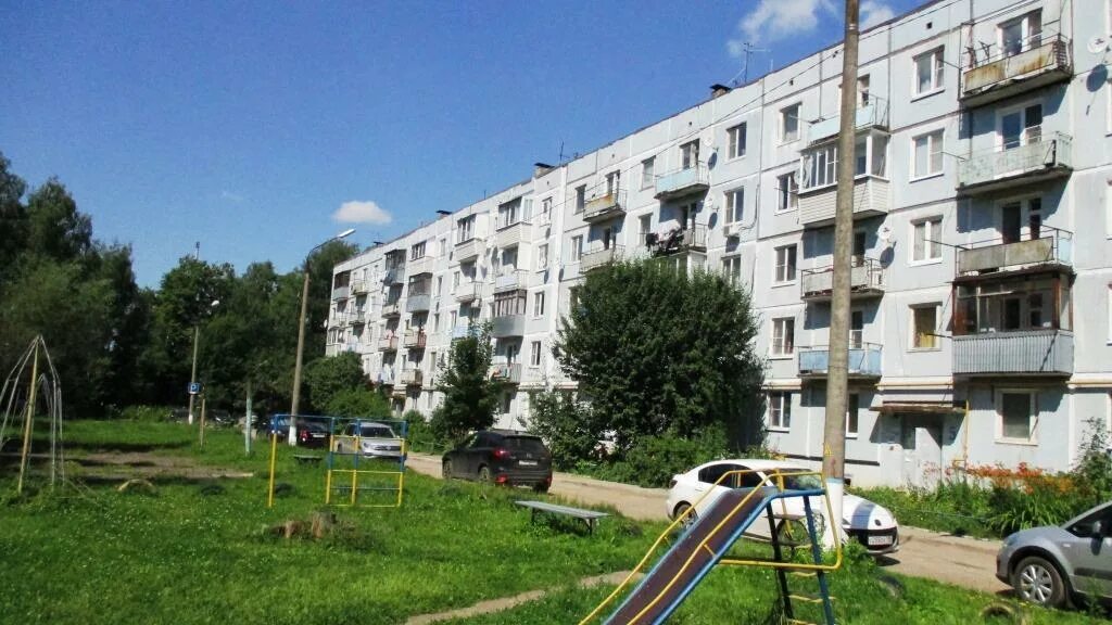 Пропрятки школьная ул 1а микрорайон климовск фото Климовск, 2-х комнатная квартира, ул. Школьная д.50 к10, 2850000 руб.