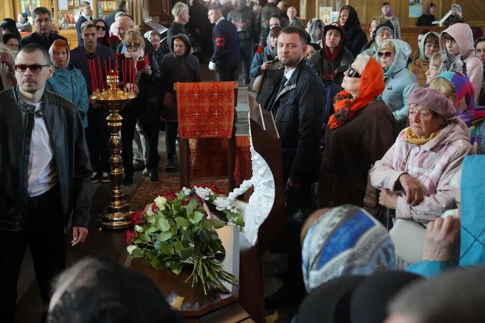 Прощение с вячеславом добрыниным фото В Подмосковье простились с Вячеславом Зайцевым :: Новости :: ТВ Центр