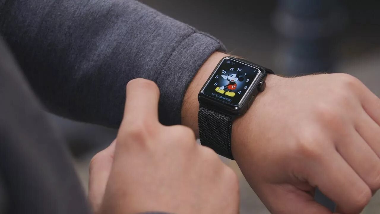 Просматривать фото на часах Обзор Apple Watch Series 2 - теперь с GPS - YouTube